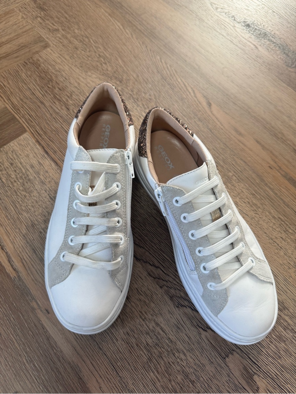 Geox Italian Leather Fashion Sneakers - Picture 2 of 10
